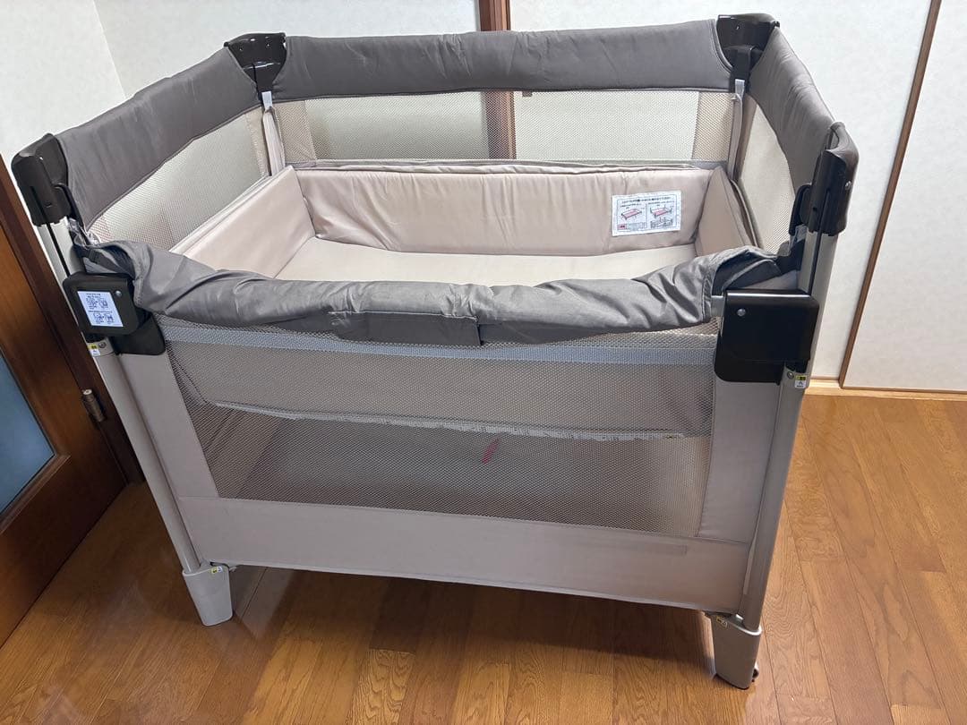 ⭐️アップリカ　ココネルエアー　ベビーベッド　ココア