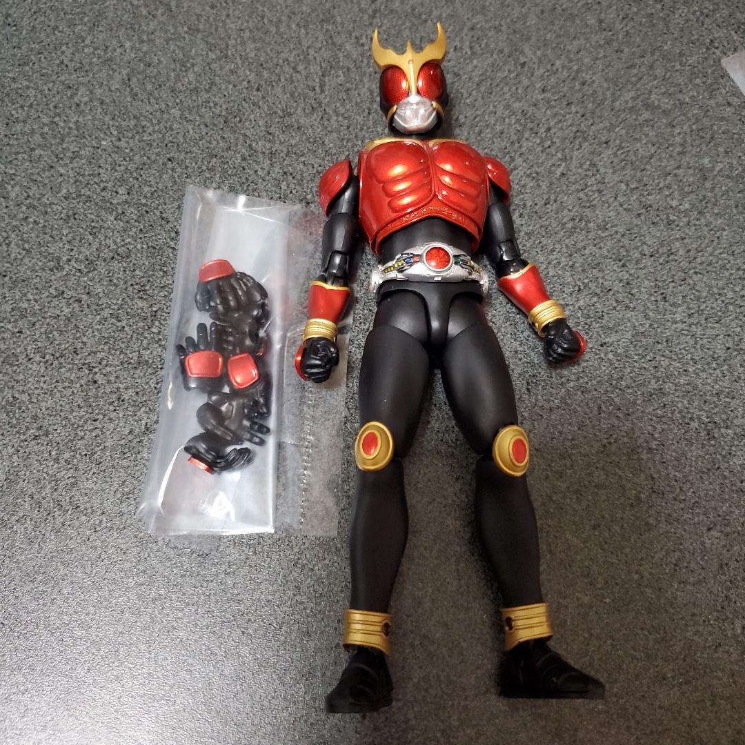 真骨彫　仮面ライダークウガ