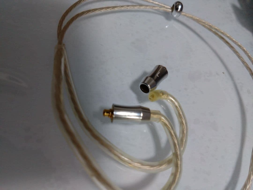 ヘッドホン mmcx