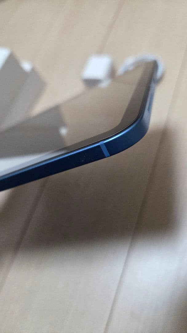 iPad 第10世代 64gb ブルー ケース付き フィルム付き