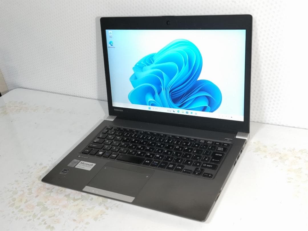 お買得！！東芝 dynabook 8GB SSD 128GB Win11★E6