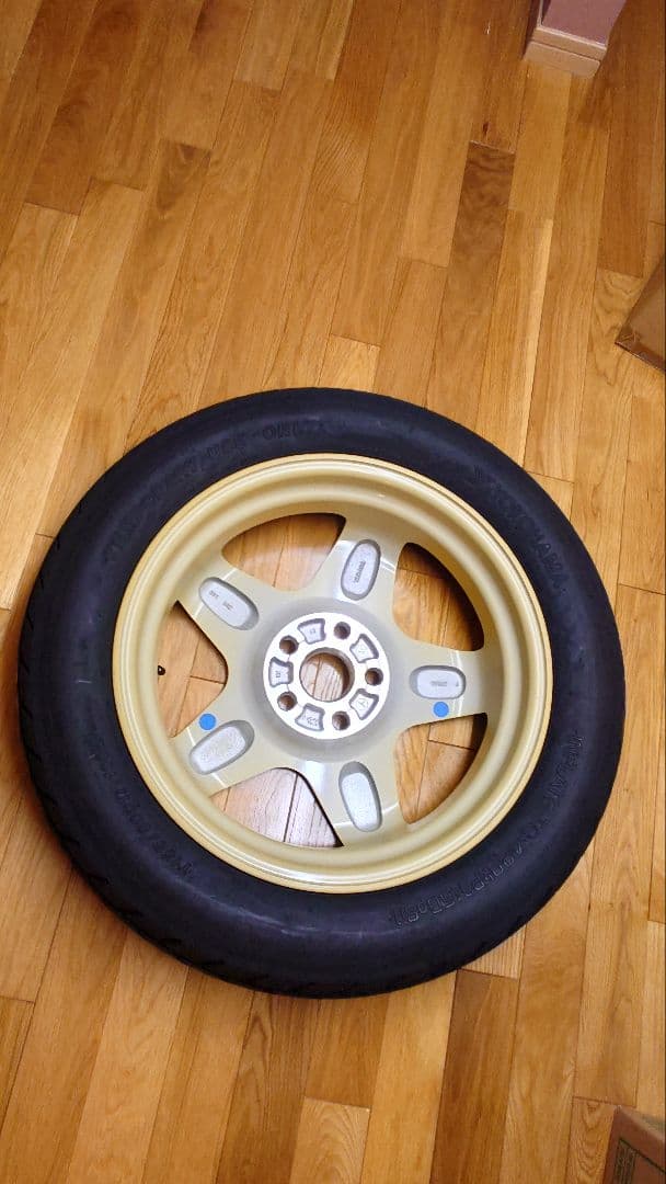 アルファード30 新車外しスペアタイヤ