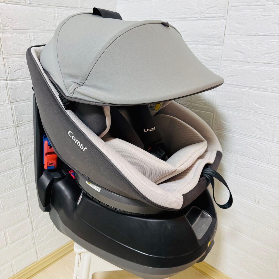 ✨ほぼ新品✨コンビ チャイルドシート クルムーヴスマート エッグショック グレー