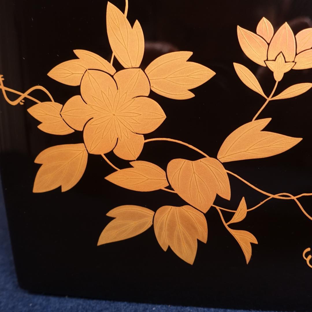 極上 輪島塗 黒塗 鉄仙蒔絵 三段重箱 共箱