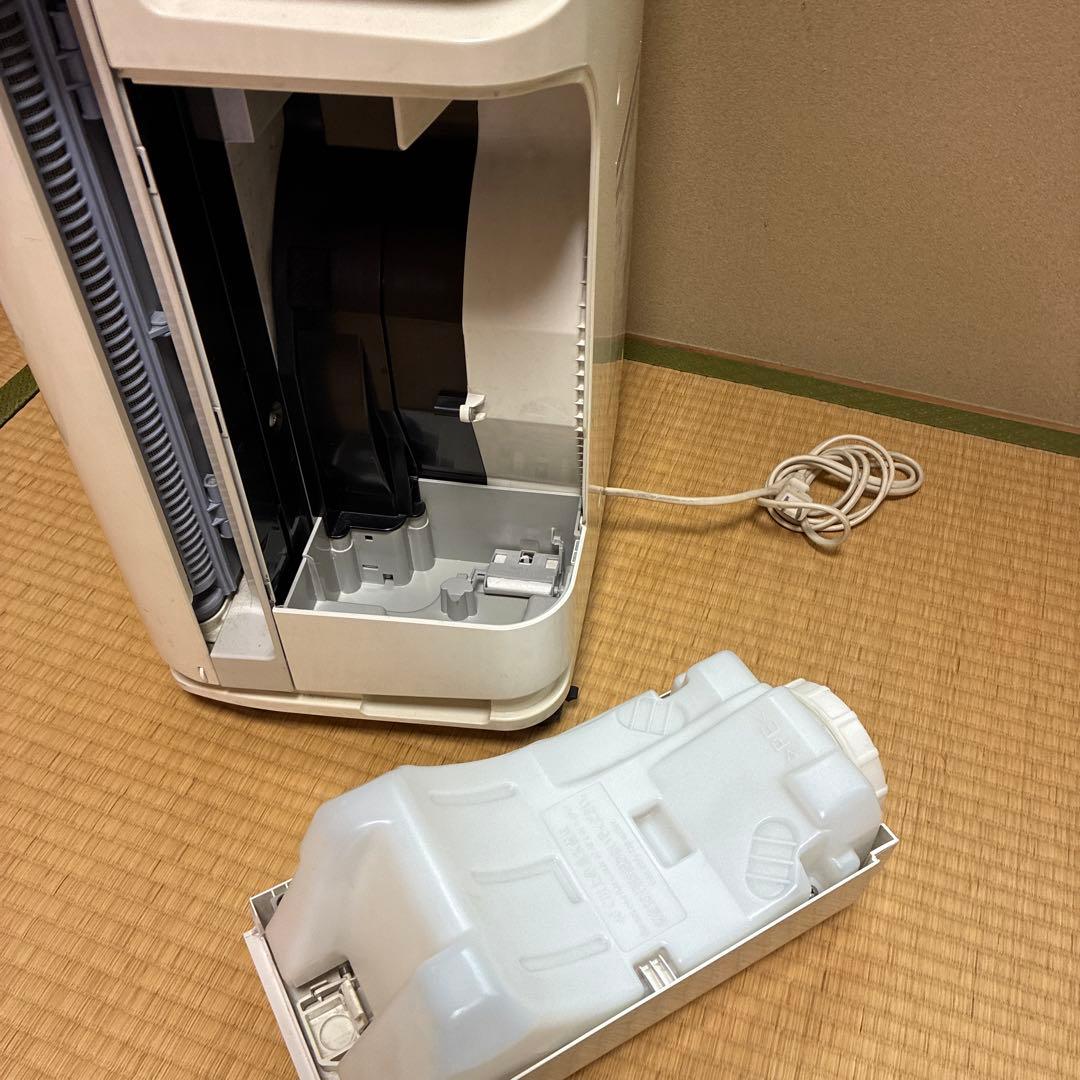 ダイキン キャスター付き2012年製 光速ストリーマ加湿空気清浄機