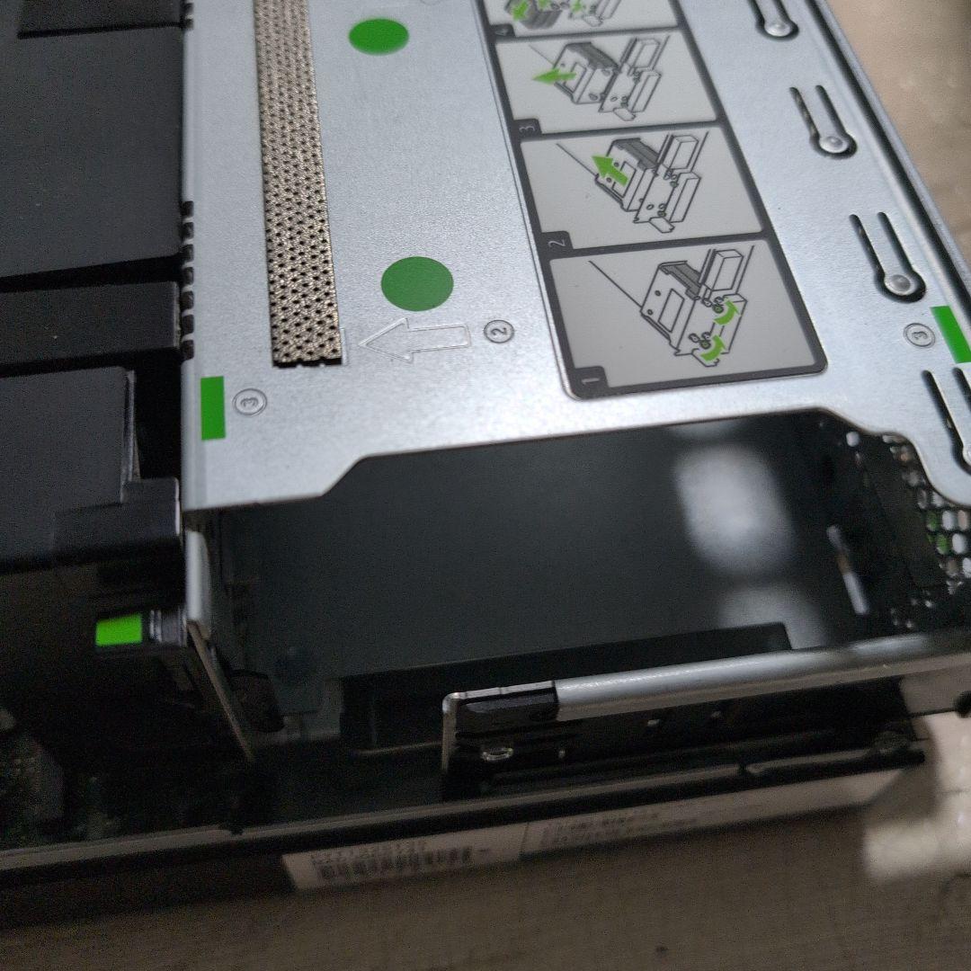 PRIMERGY TX1320 M5　NVIDIA T400