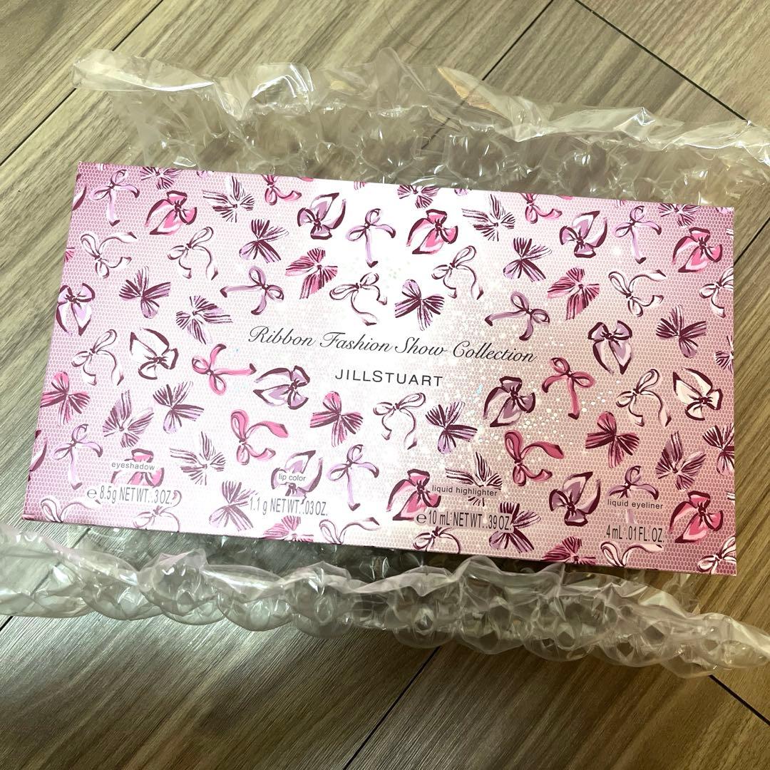 ジルスチュアート クリスマスコフレ2025