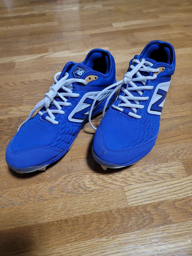 New Balance 青 スパイクシューズ　新品