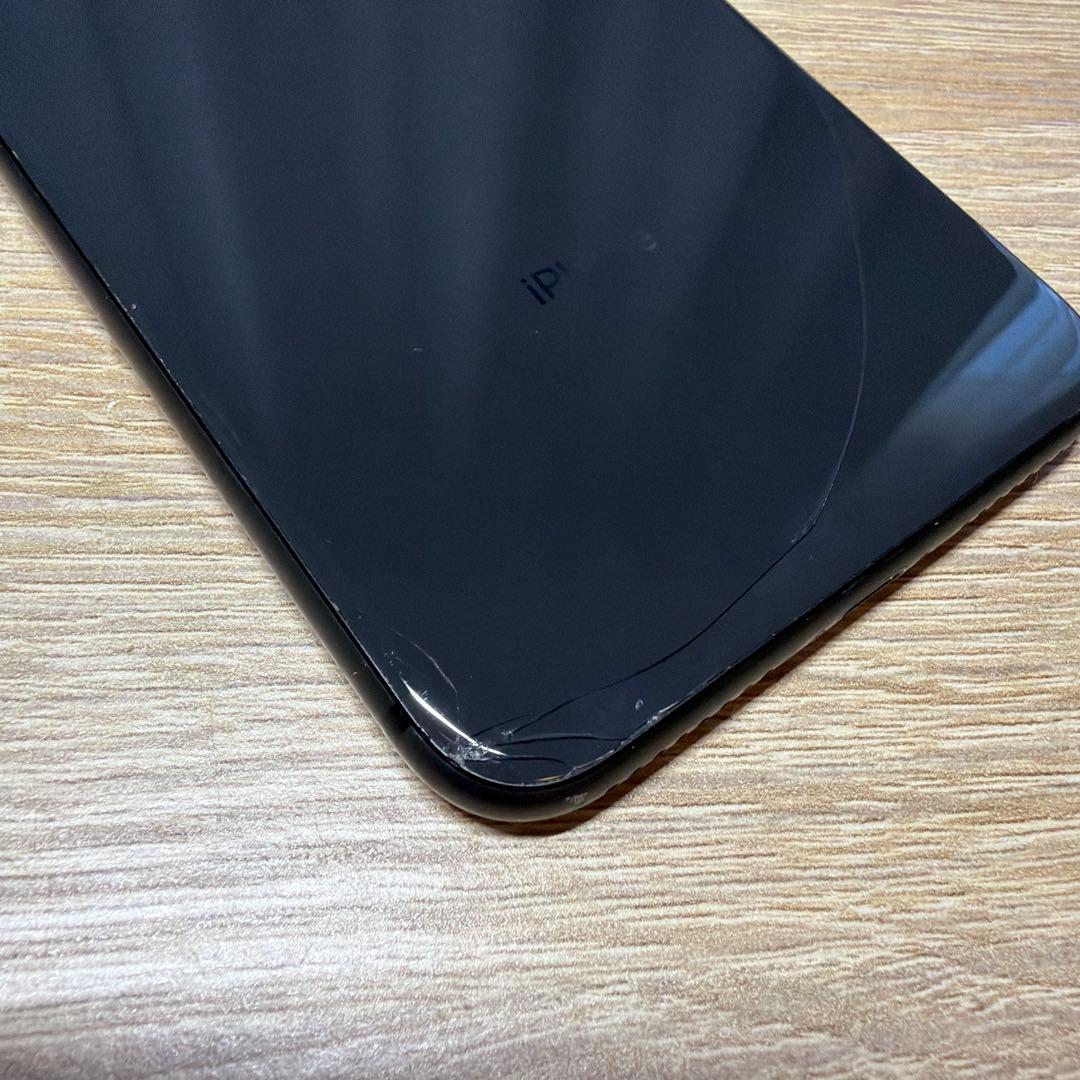 【中古】iPhone8plus （動作確認済み、画面割れ無し、箱あり）