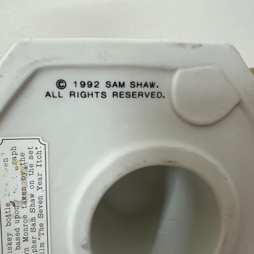 【入手困難】マリリン・モンロー 7年目の浮気 バーボンウイスキー空瓶