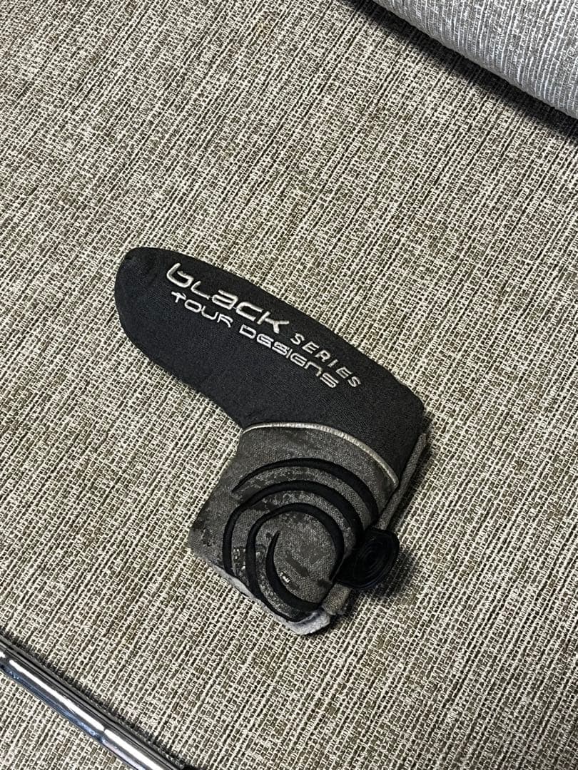 ODYSSEY ブラックシリーズ パター