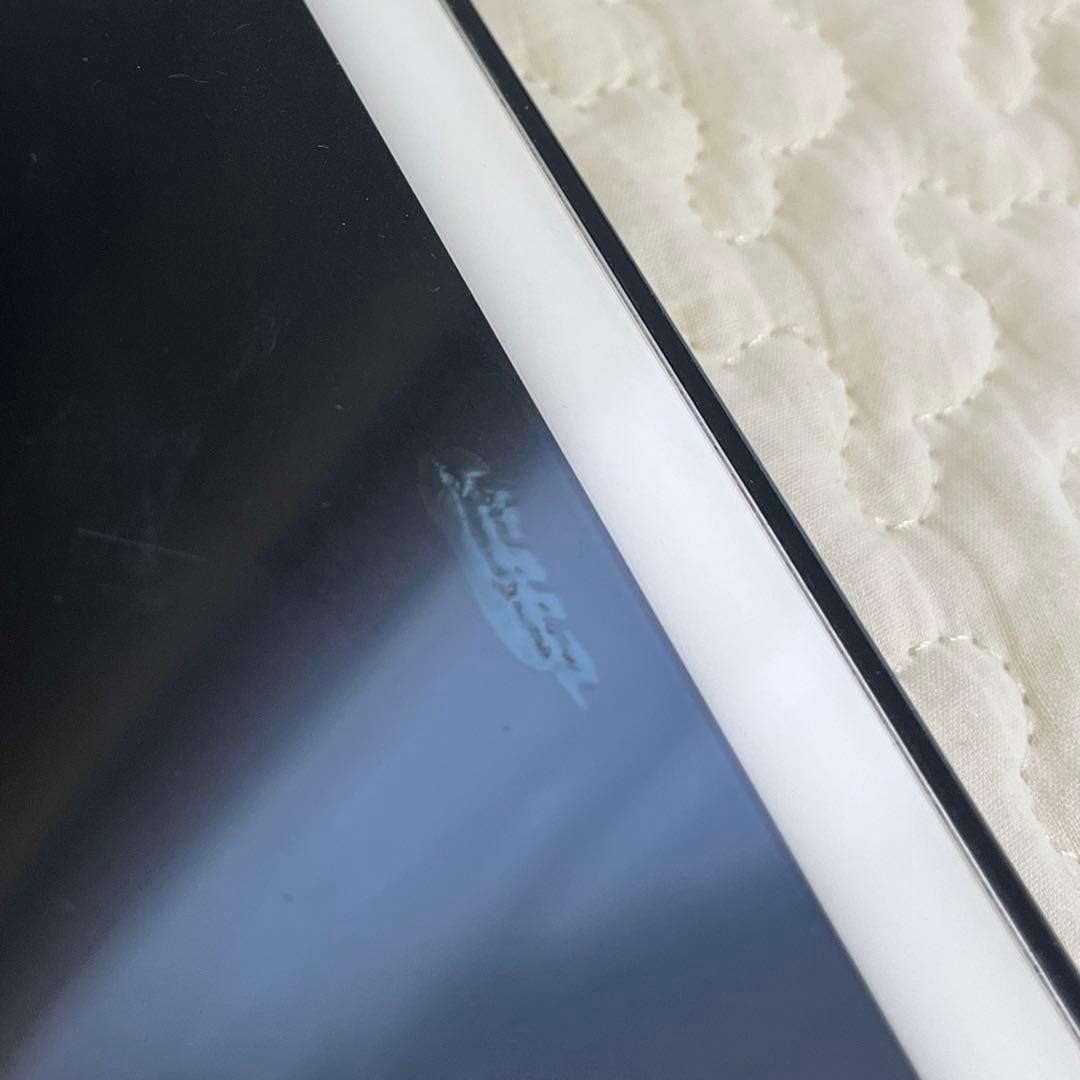 iPad Pro 12.9インチ 第1世代　カバー・キーボード付き