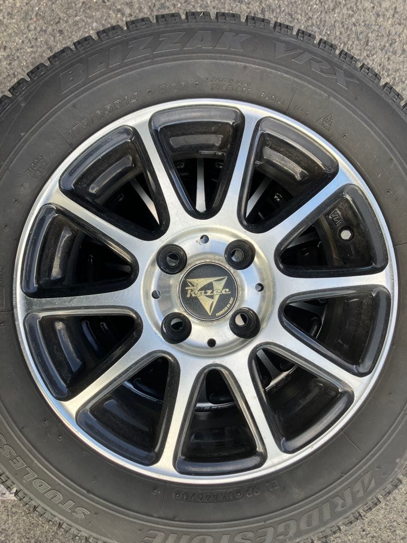 バリ溝　ブリヂストン VRX スタッドレスタイヤ　ホイール 14インチ