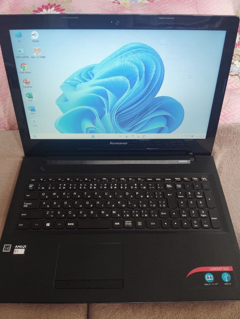 Windows11,メモリ8GB,SSD オフィス付き美品!!(最終値下げ)