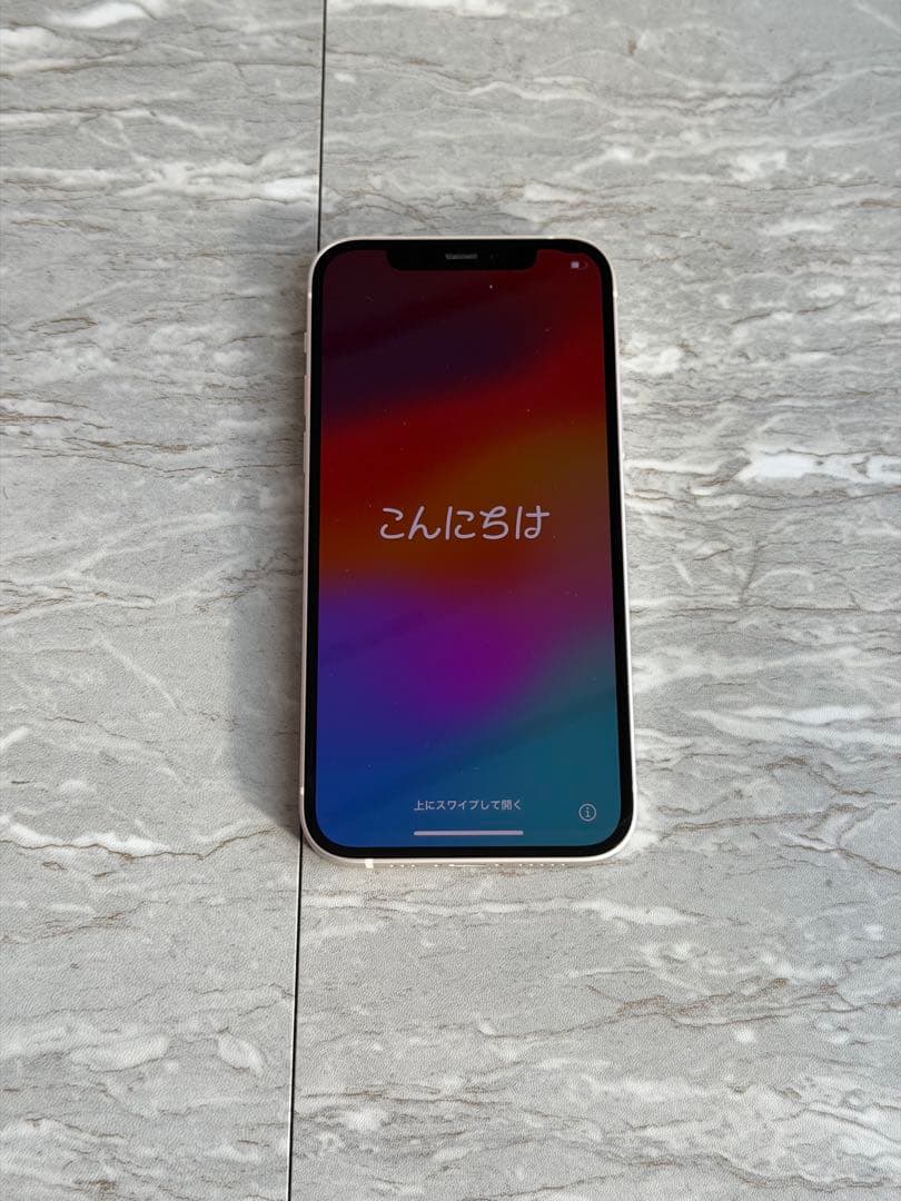 Apple iPhone 12 ホワイト SIMフリー