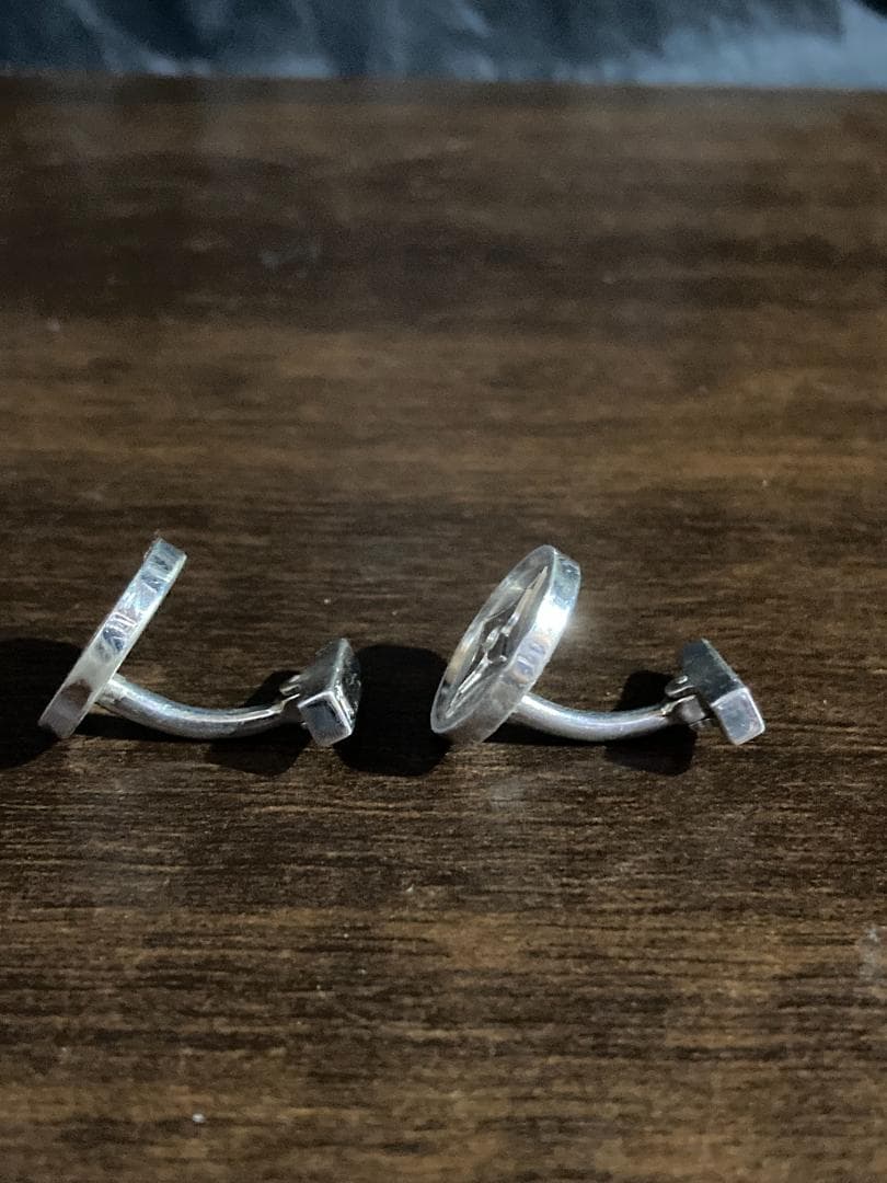 ルイヴィトン ブトン ドゥ マンシェット モノグラム フルール カフス 925