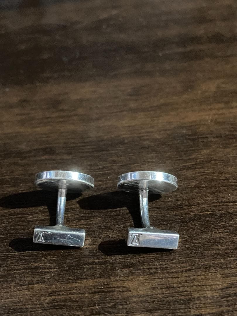 ルイヴィトン ブトン ドゥ マンシェット モノグラム フルール カフス 925