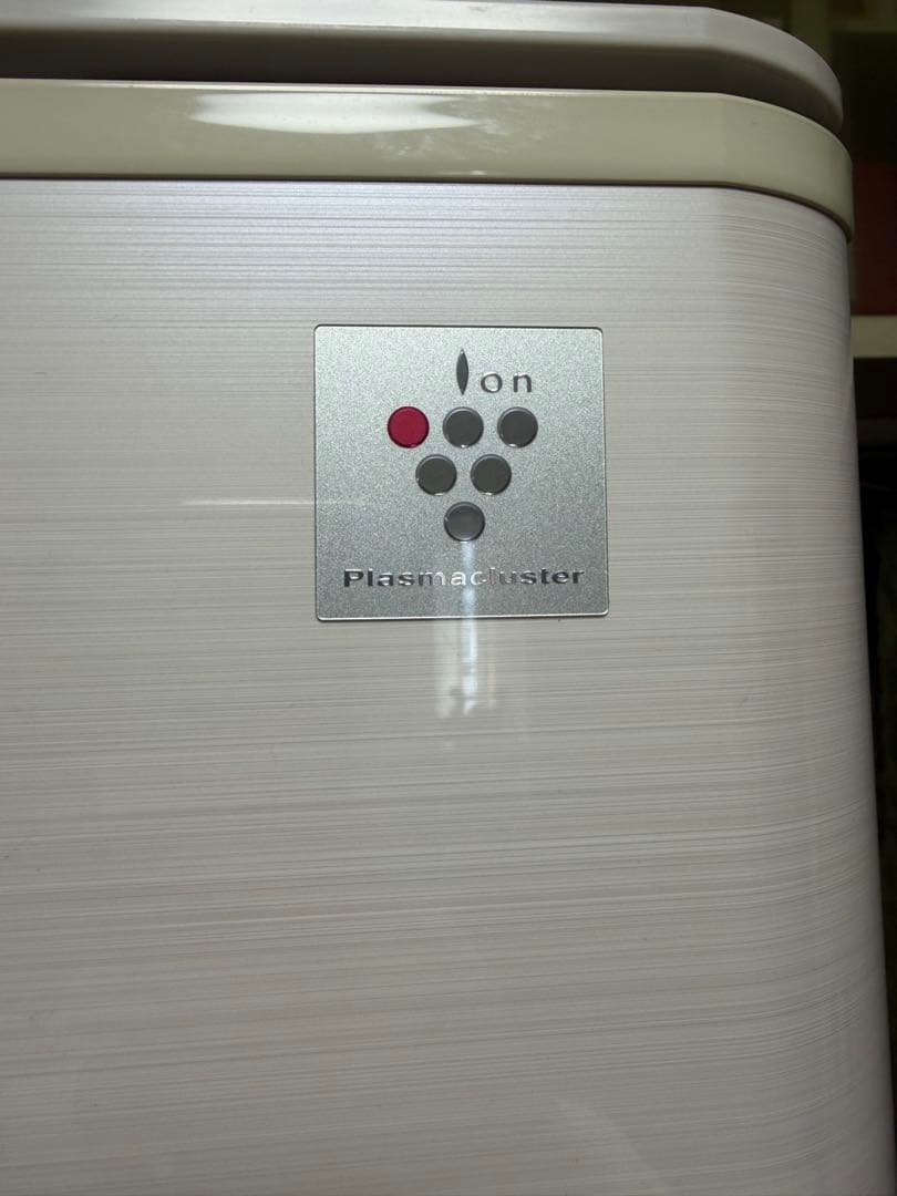 ホワイト冷蔵庫 4段 プラズマクラスター