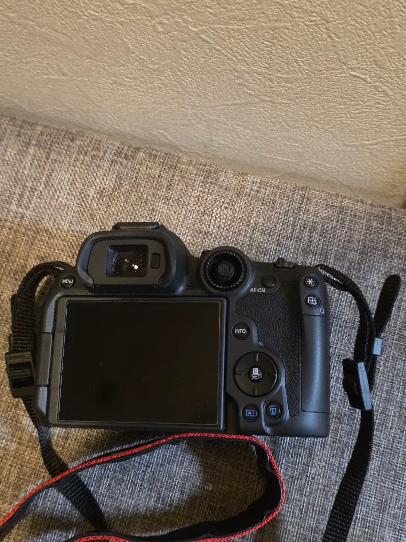 Canon EOS R7 カメラ ボディ& 18-150mmズームレンズセット