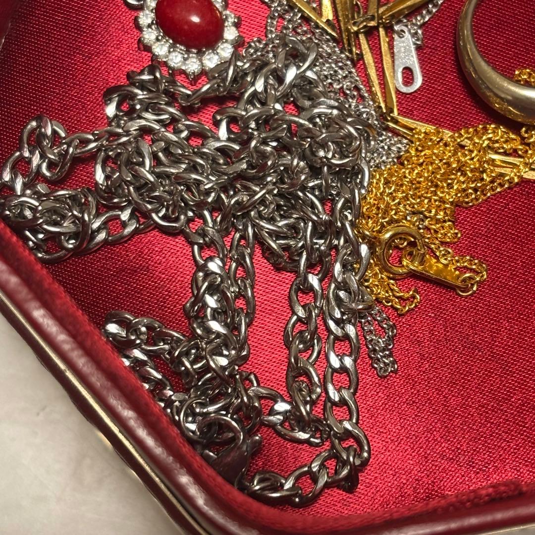 S*e様 遺品整理 自宅整理 アクセサリー イミテーション ネックレス リング等