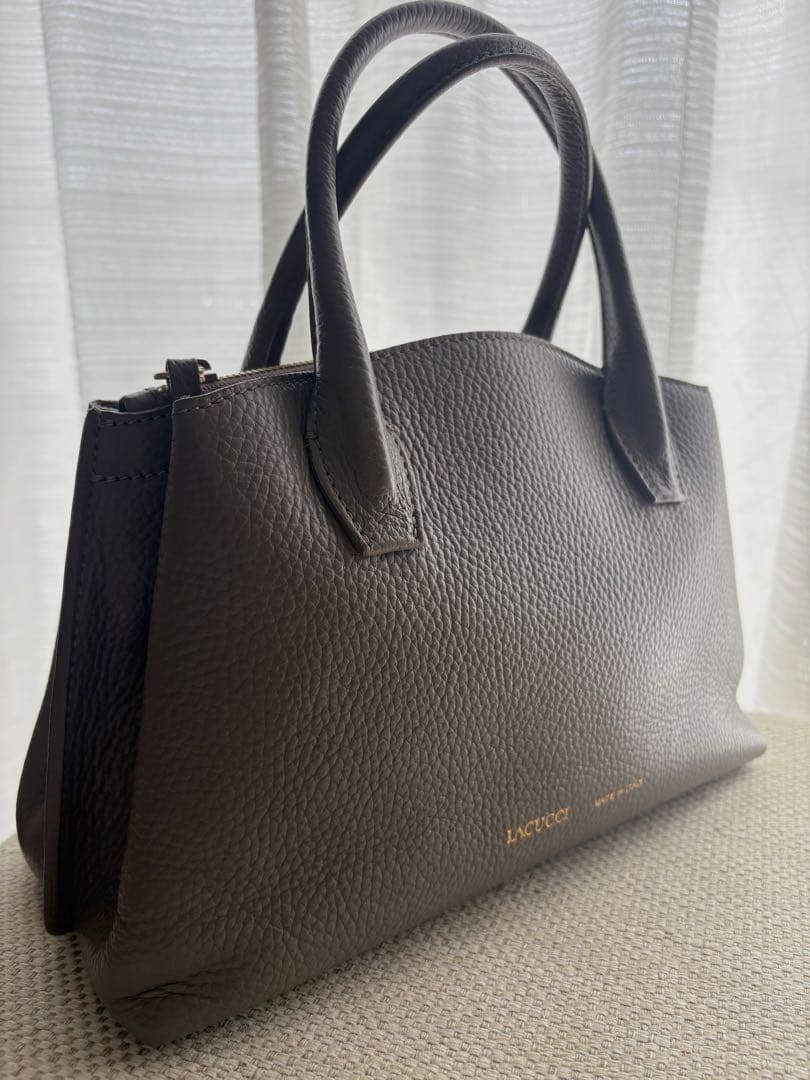 美品IACUCCIベラール2wayショルダーバッグ ハンドバッグ グレージュ