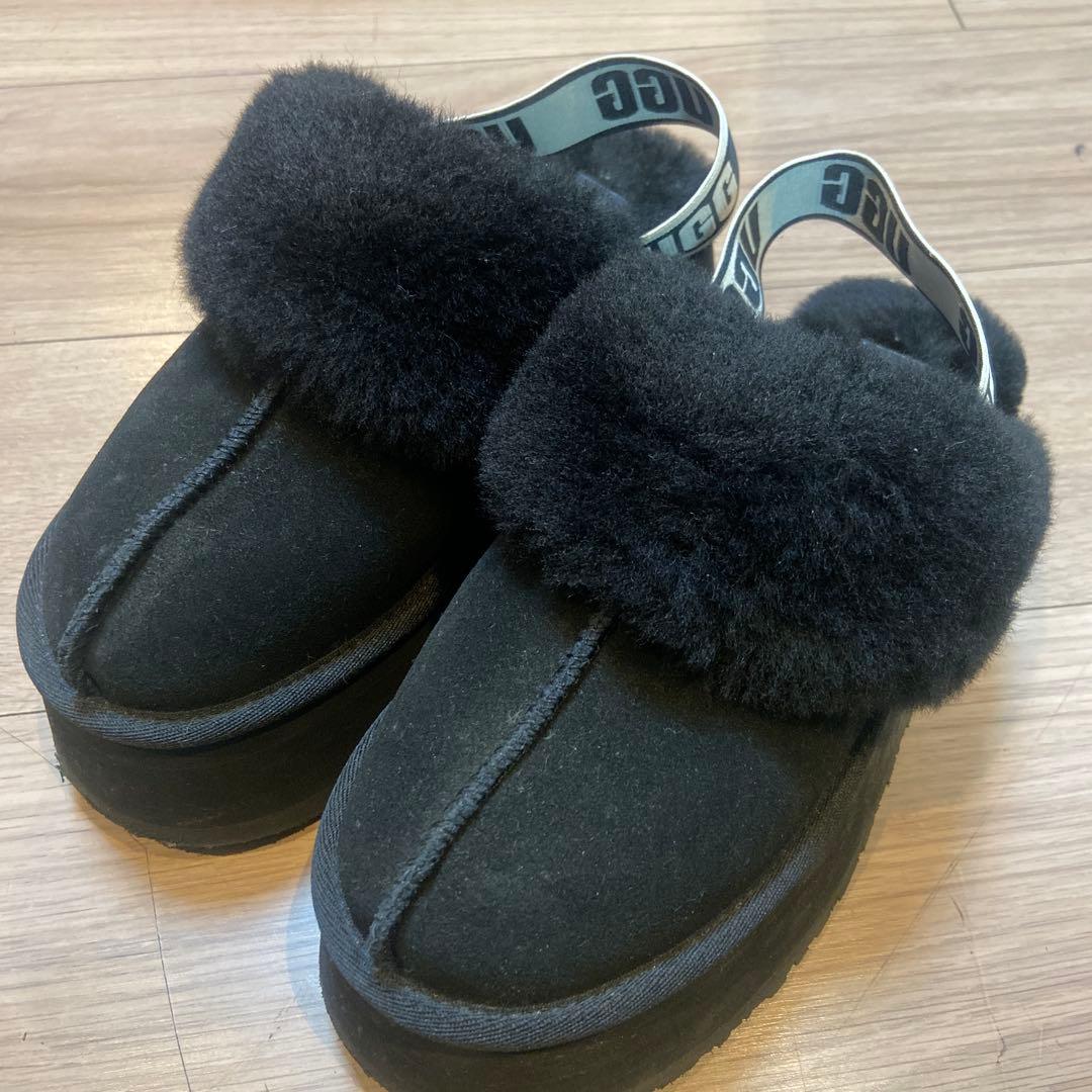 靴 ugg funkette black