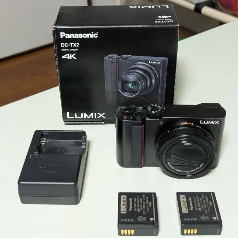 【鬼〆字さま専用】LUMIX DC-TX2・純正充電器バッテリ２個