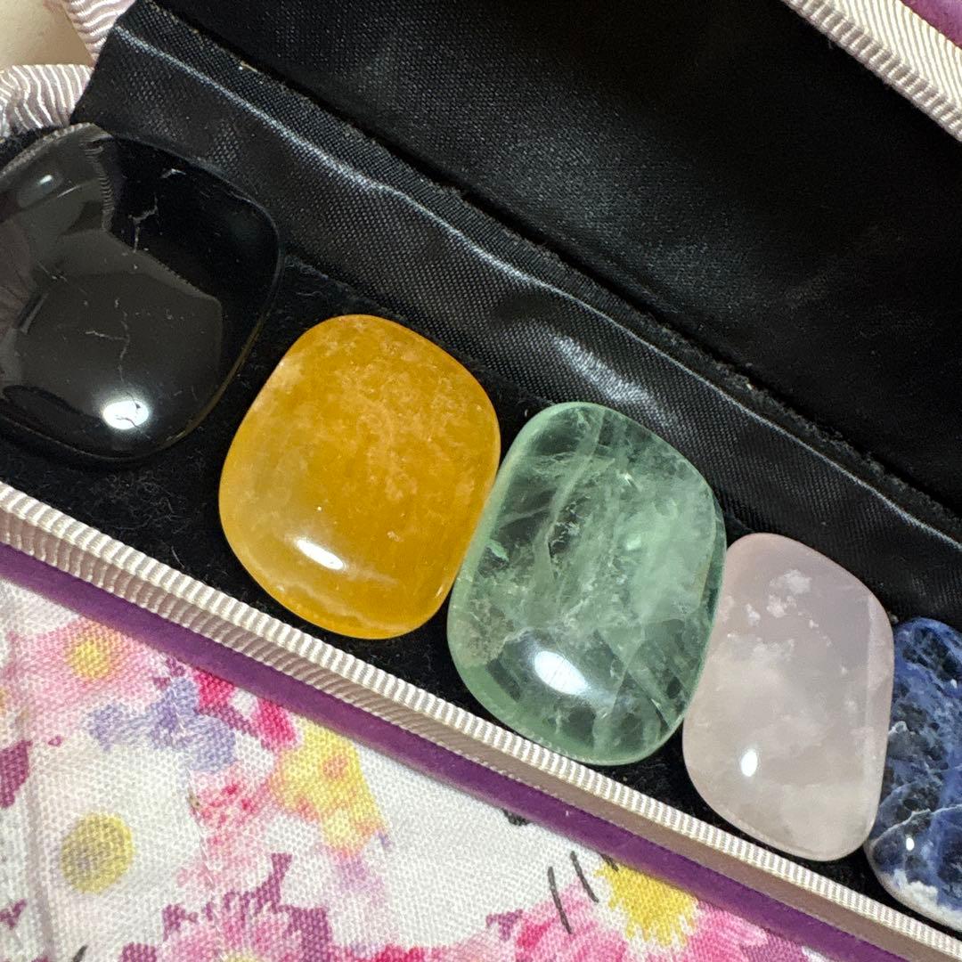 チャクラストーン　天然石　化粧箱入り