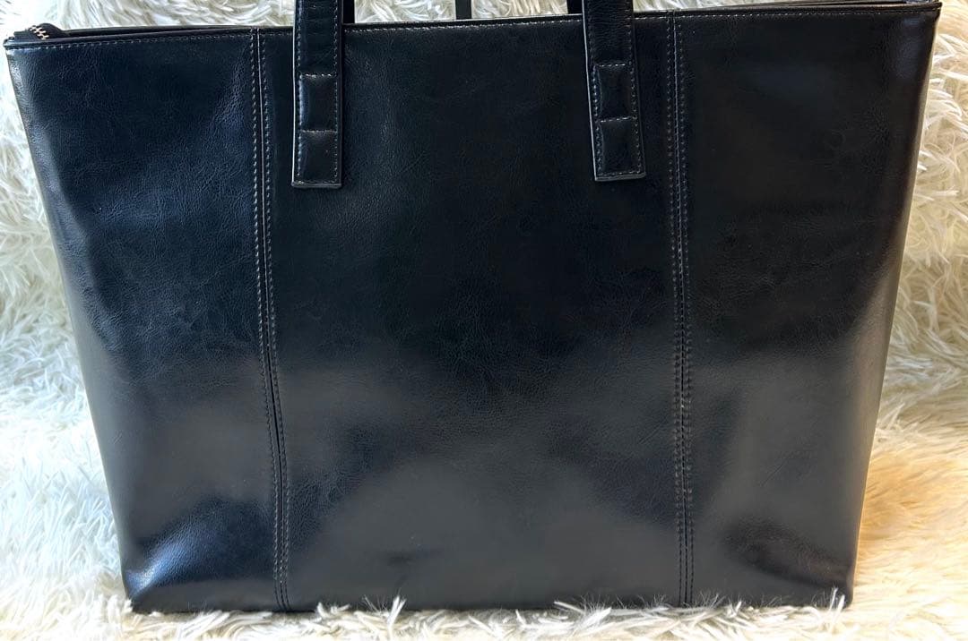 新品未使用　スーティスト レザートートビジネスバッグ A4タカキュー黒