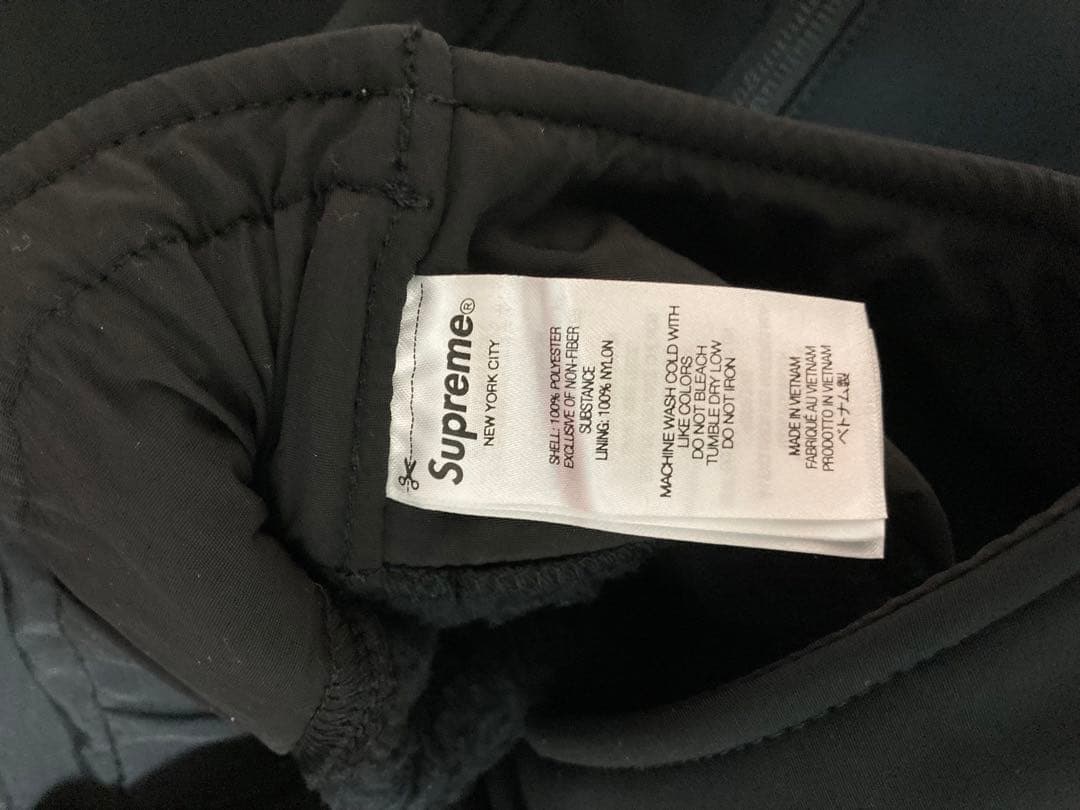 カラカラ❤️supreme WINDSTOPPER Overall