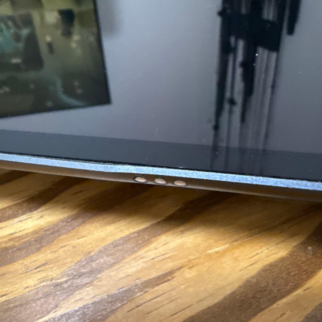 iPad 第8世代 32GB Wi-Fi +Cellular SIMフリー