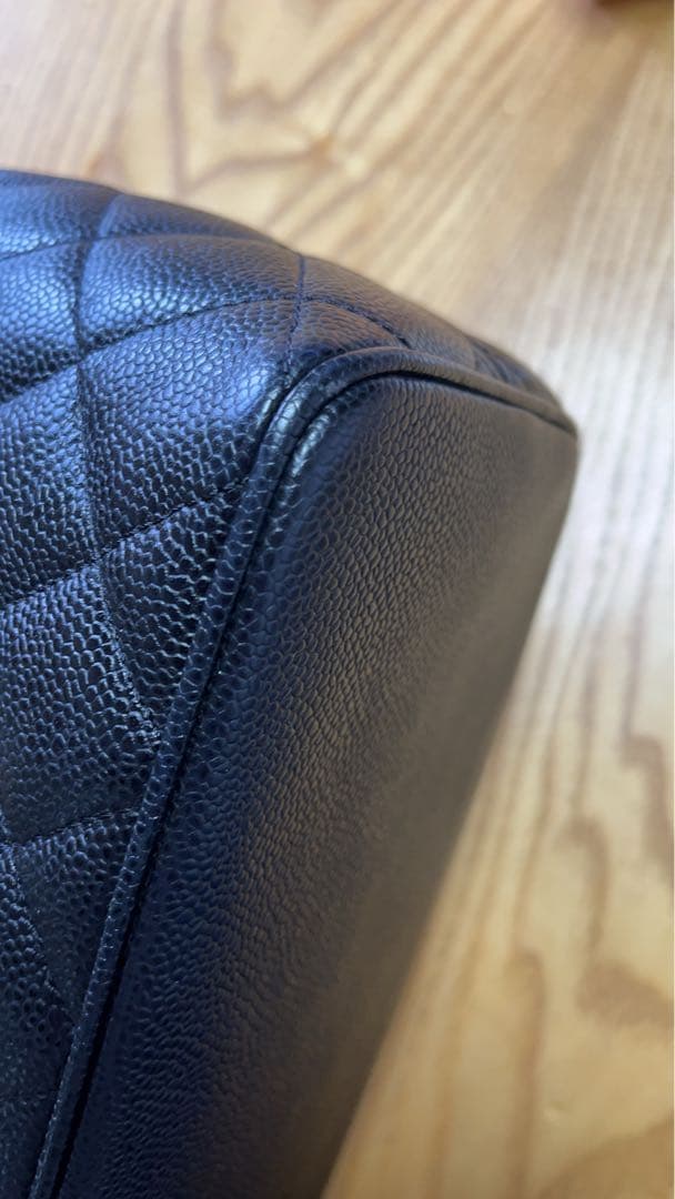 シャネル　キャビアスキン復刻トート　シルバー金具