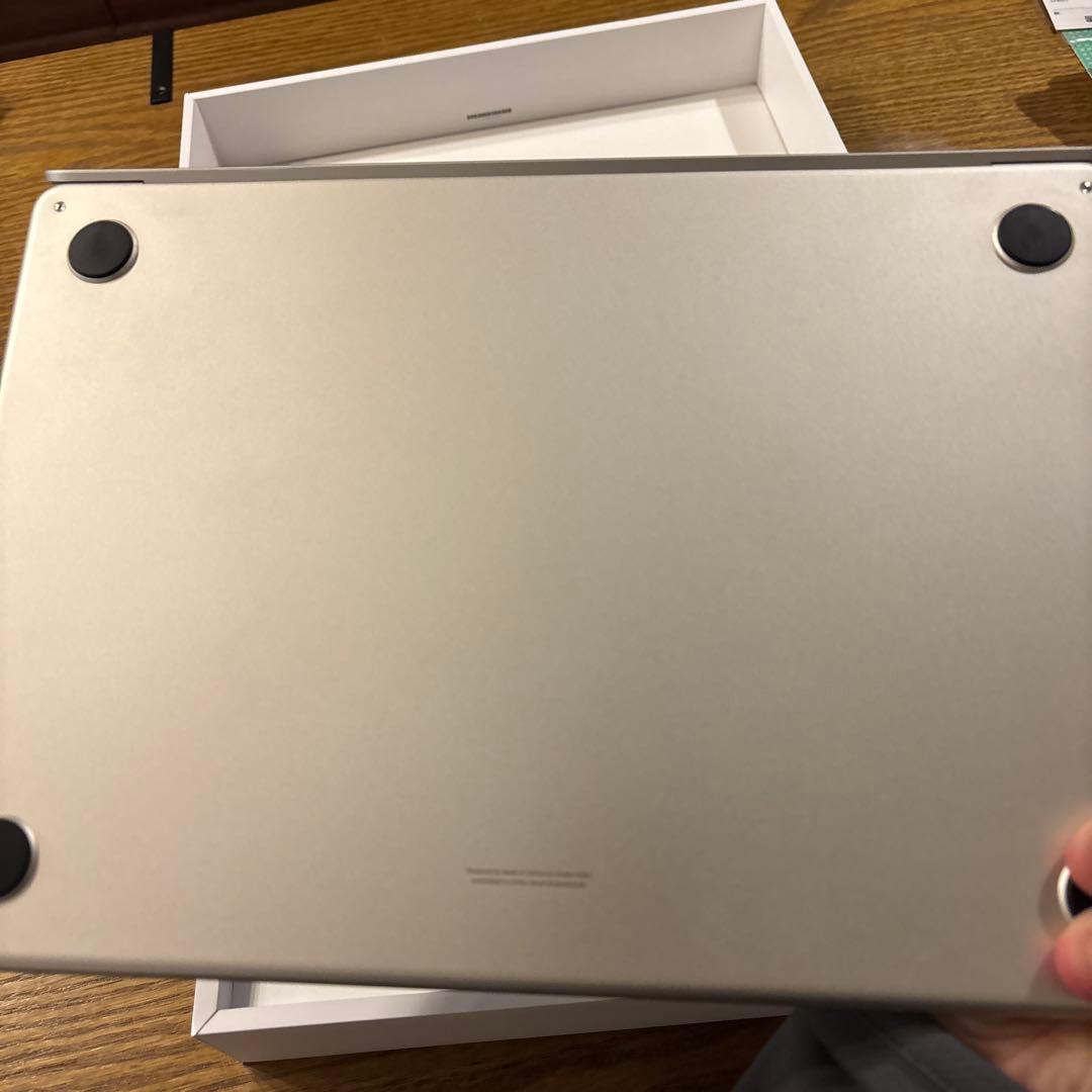 Apple MacBook Air 13.6インチ シルバー