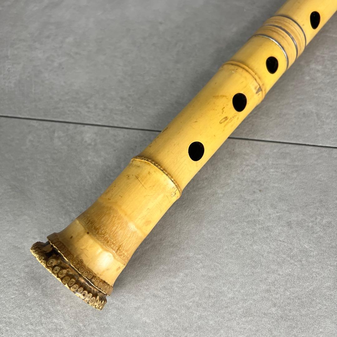 尺八　琴古流　バチ型　銘あり　竹治　1印　1尺4寸　5孔　銀三線　真竹　現状品