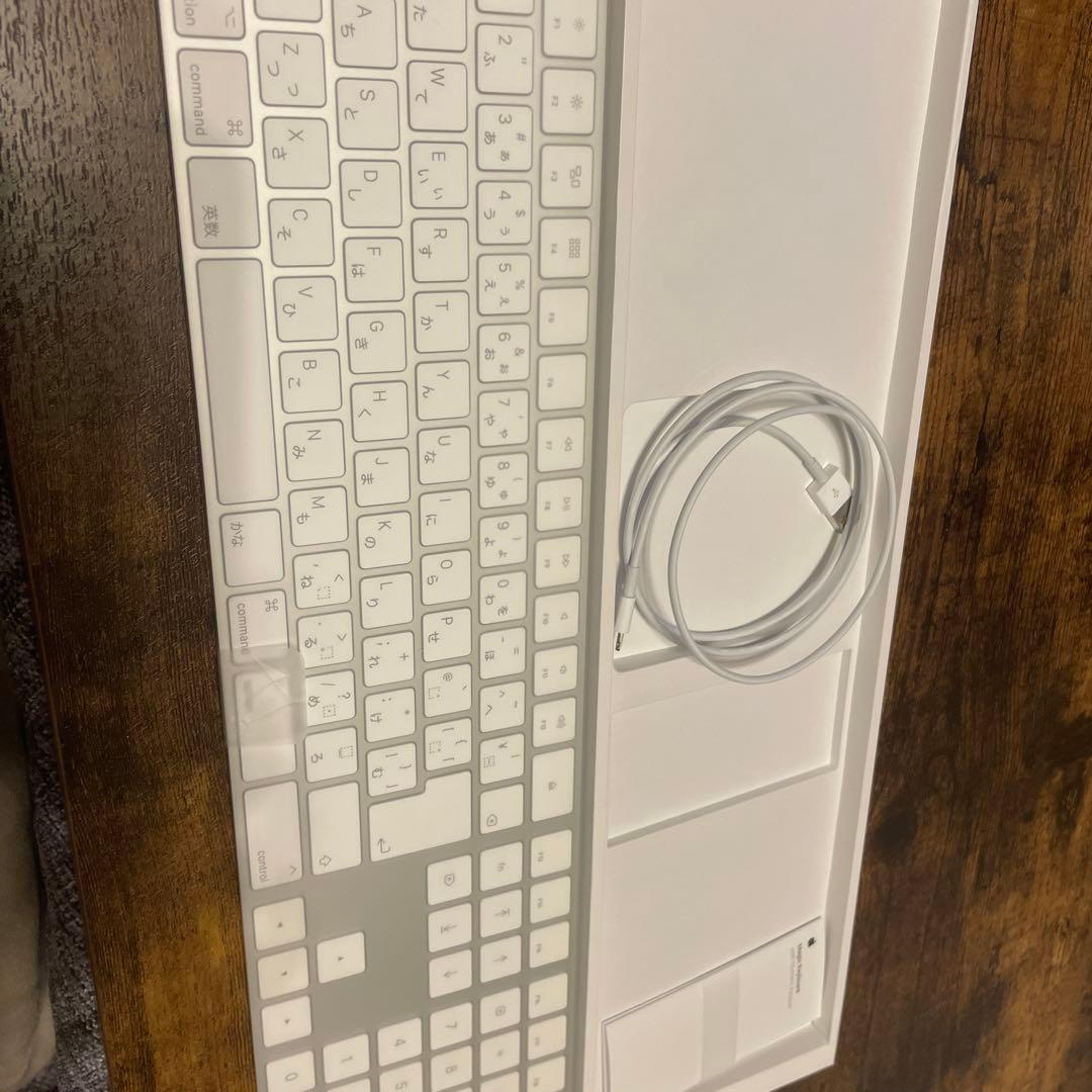 キーボード Apple Magic Keyboard with Numeric Keypad