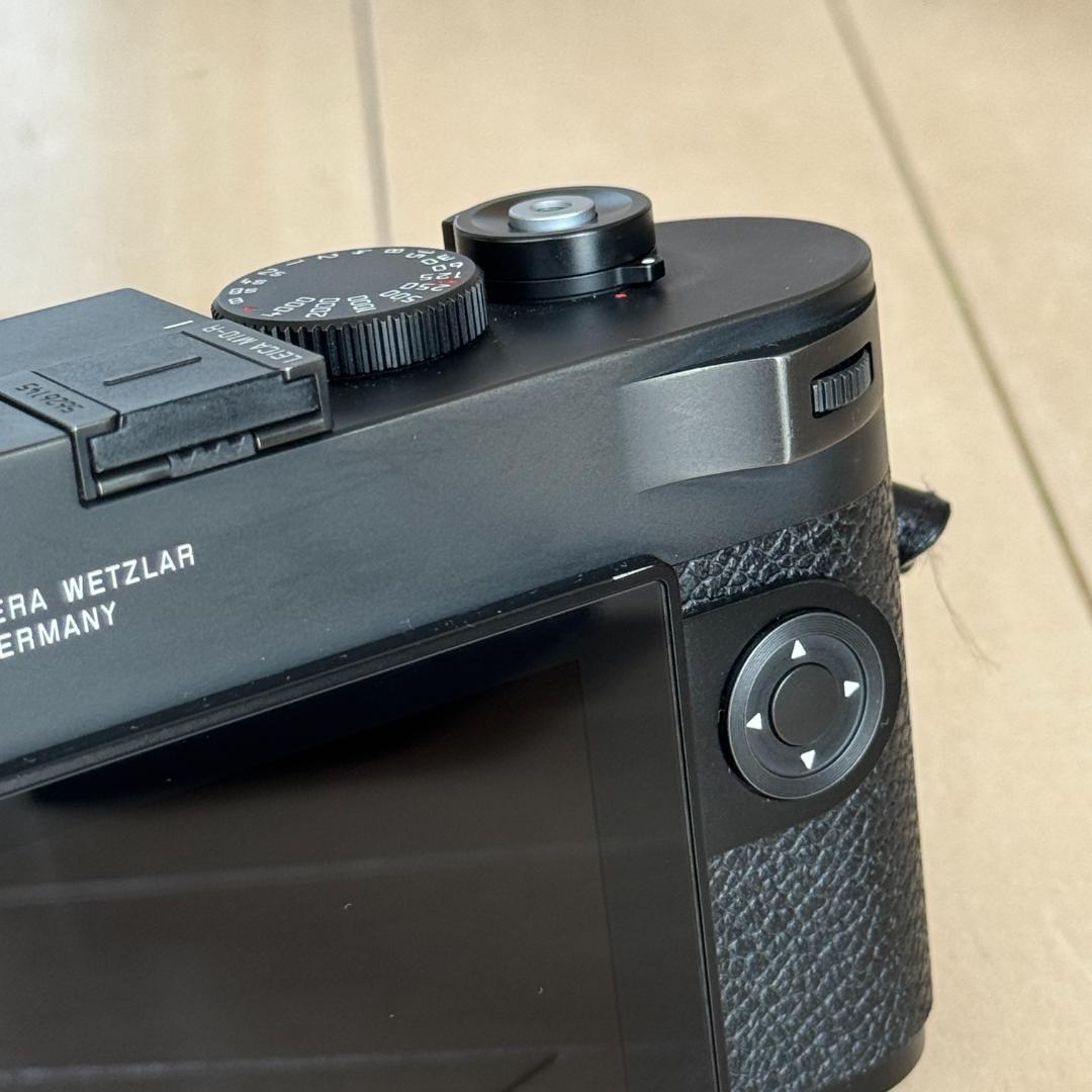 【美品】Leica M10-R ブラッククローム バッテリー2個 ストラップ付