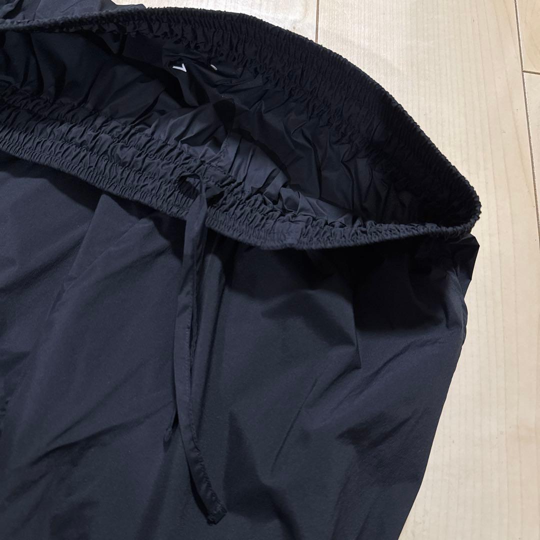 新品 LON EASE TRACK PANTS