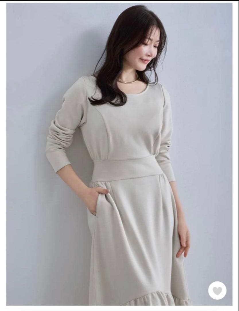 over E オーバーイー　裏起毛プルオーバーティアードワンピース　96サイズ