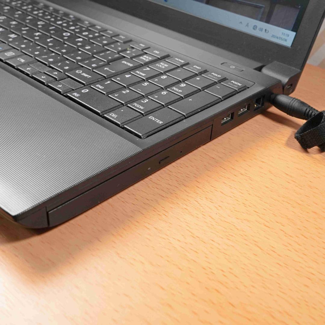 ⭕️東芝製ノートパソコン⭐初心者/学生向け⭐OpenOfficeインストール