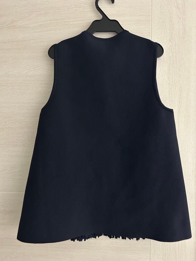 新品 2025 ユナイテッドアローズ フラワー チュール ニットベスト ネイビー