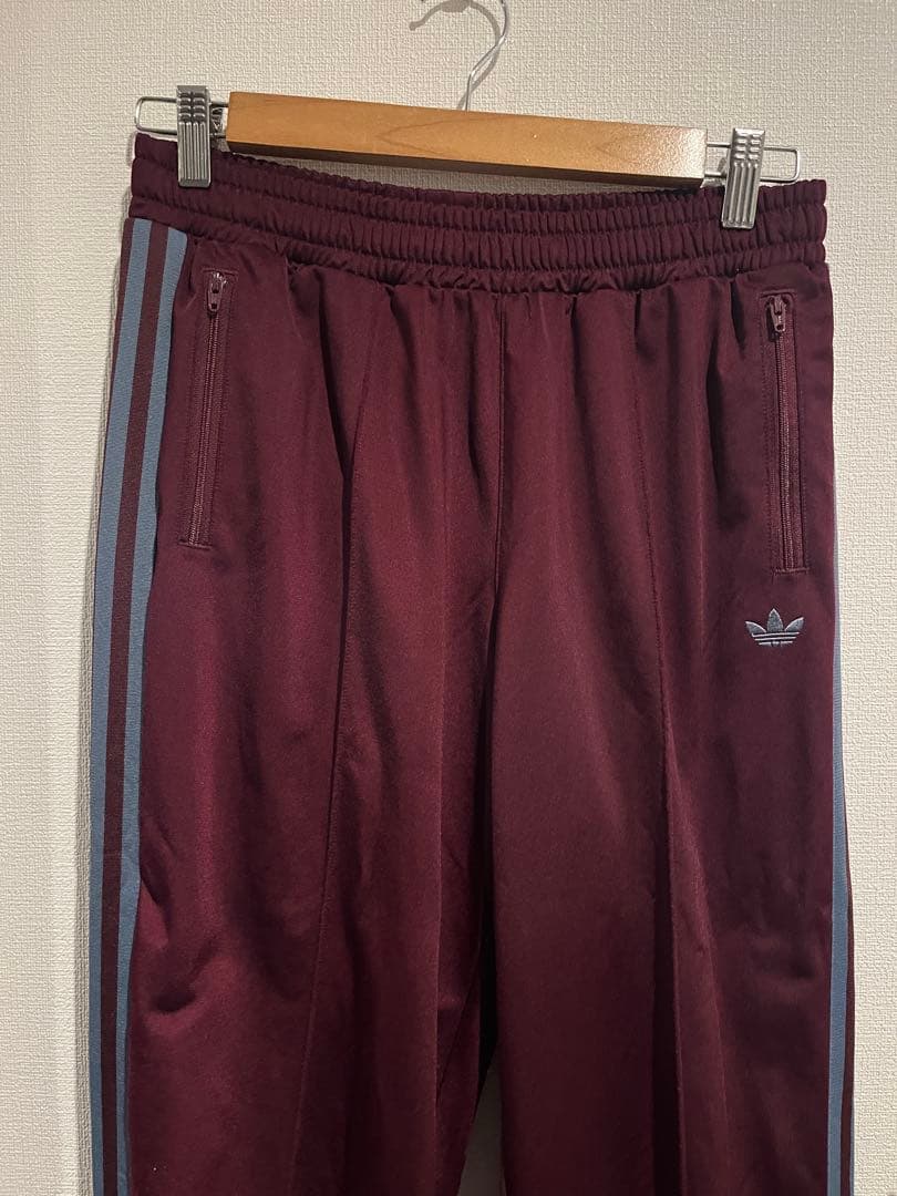 adidas originals ラインパンツ