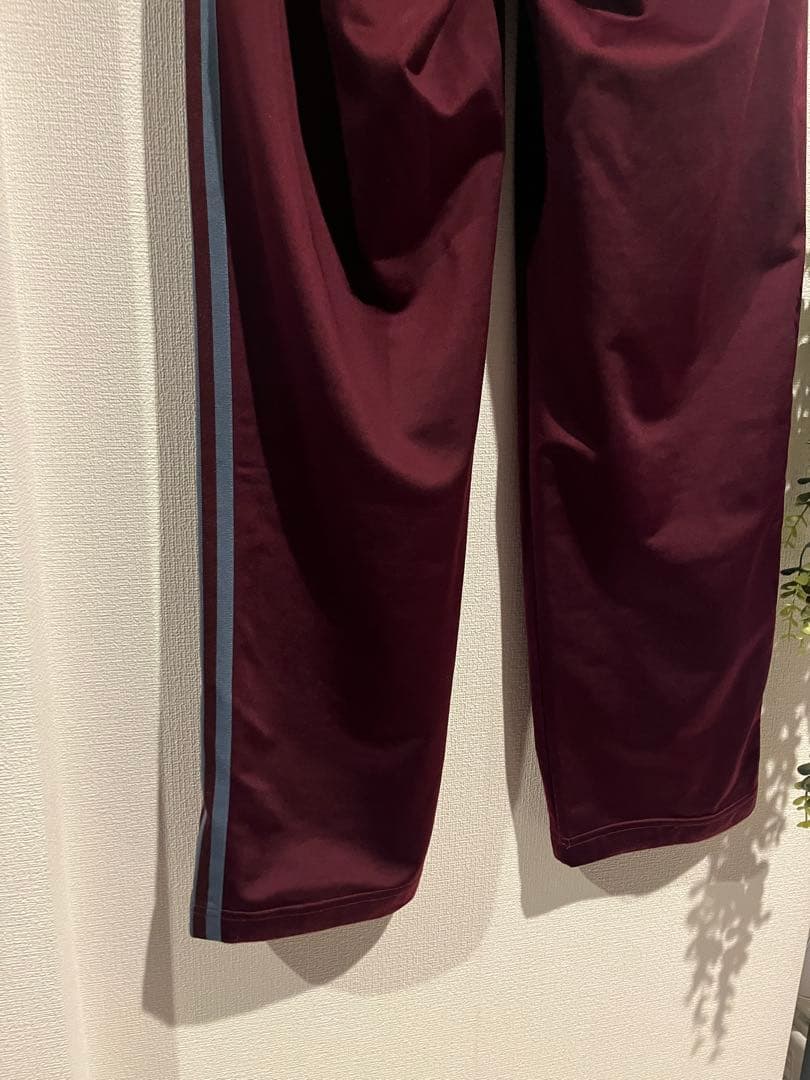 adidas originals ラインパンツ