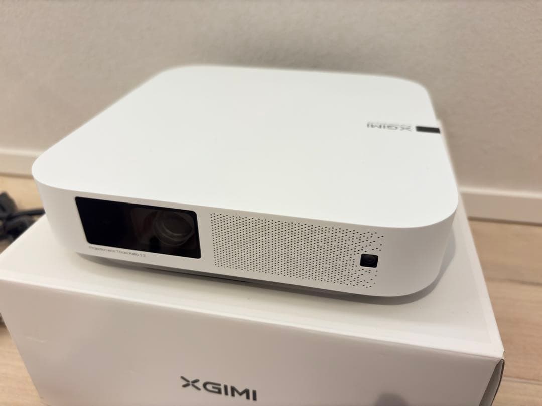 XGIMI ELFIN FULL HD プロジェクター 美品