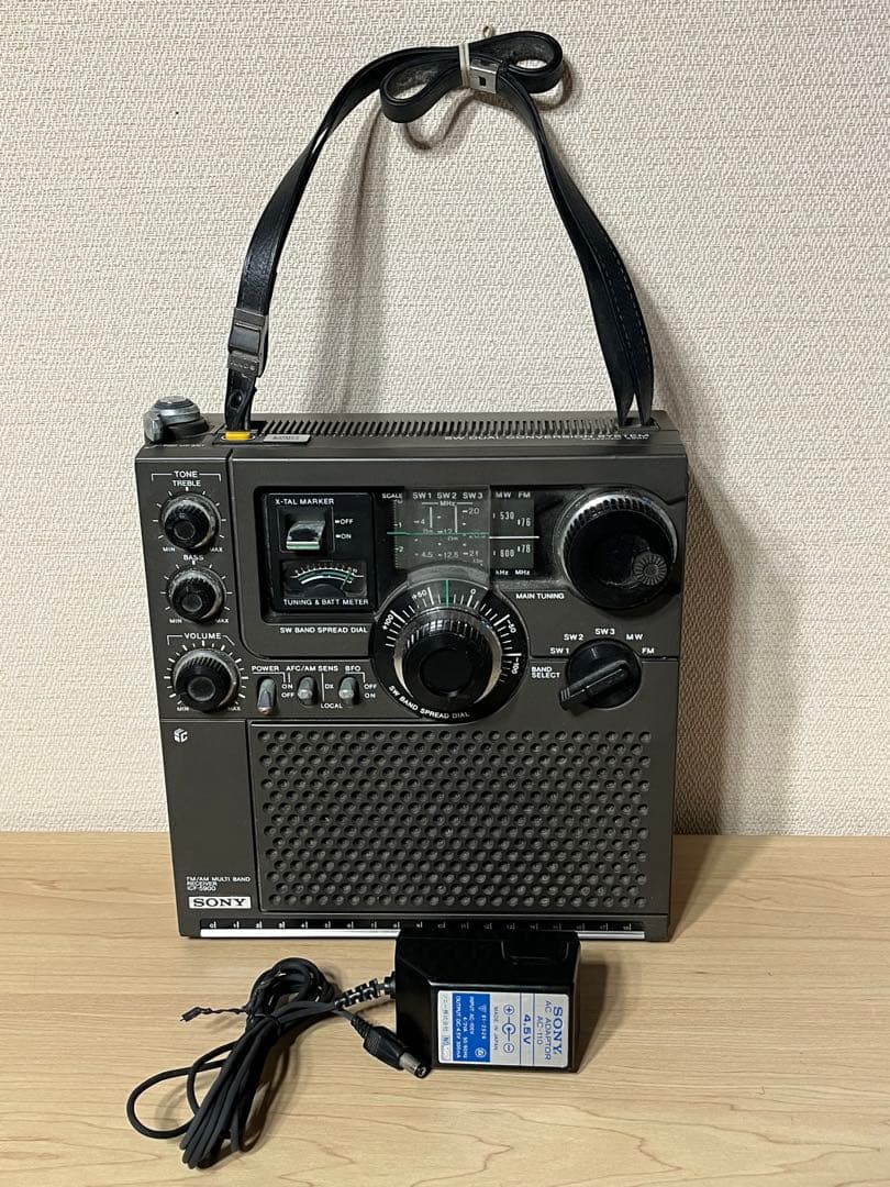 SONY ICF-5900 BCLラジオ／スカイセンサー　FMラジオ動作確認済み
