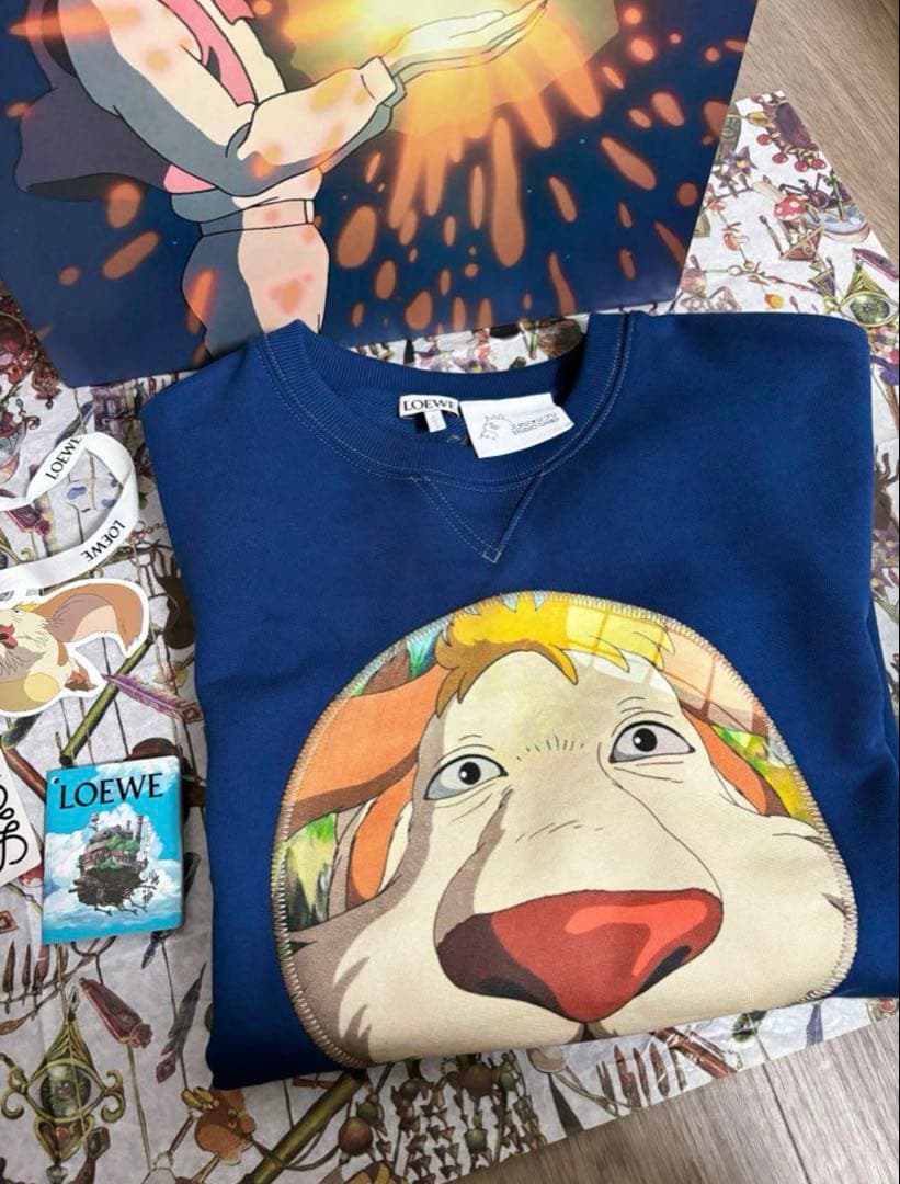 ロエベ　スウェット　ハウルの動く城　ヒン　ジブリ