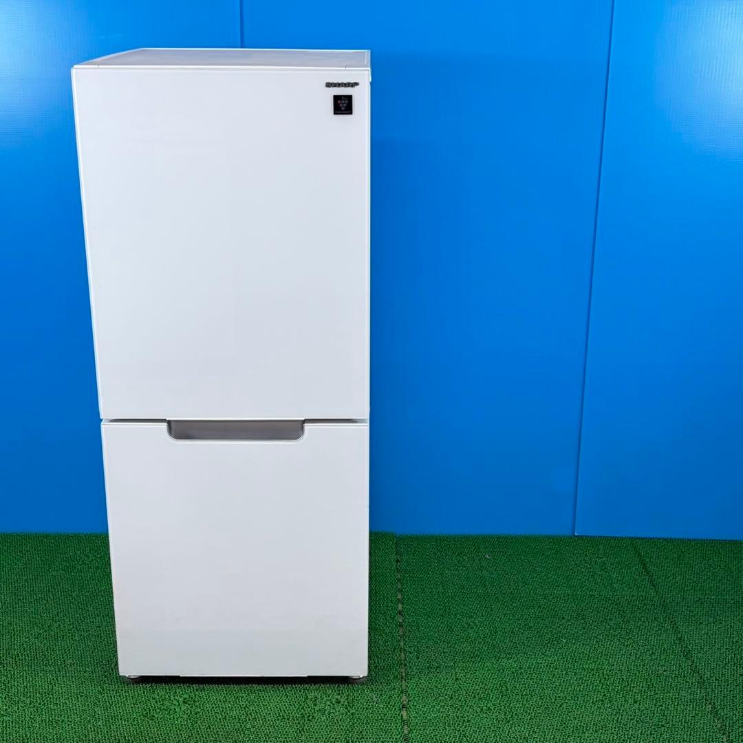 742 SHARP ガラスパネル　付け替えどっちもドア　冷蔵庫　152L 小型