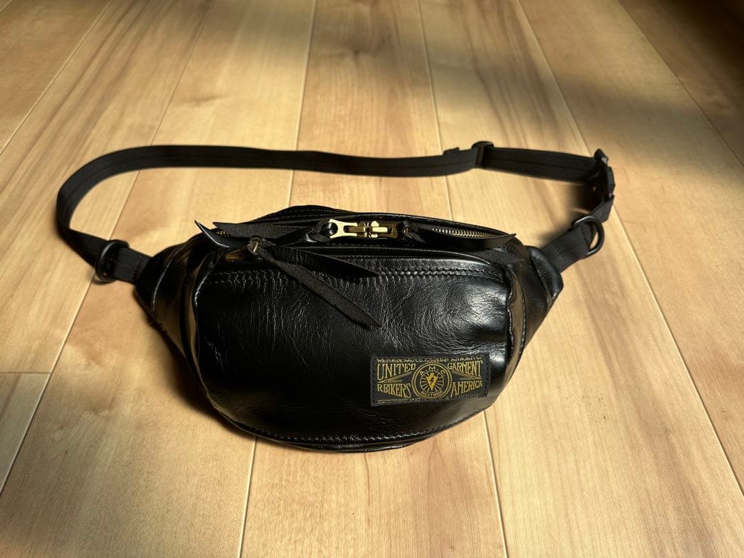 キーポーチ とウエストポーチセット売り