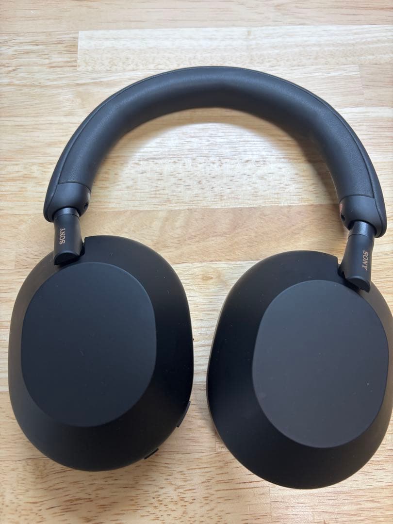 【美品】Sony WH-1000XM5 ブラック