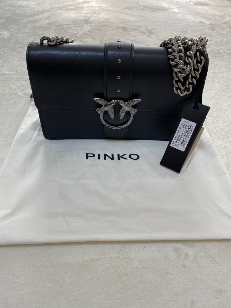 SALE【新品未使用】PINKO ピンコ ♡LOVE BAG♡ クラッチBAG