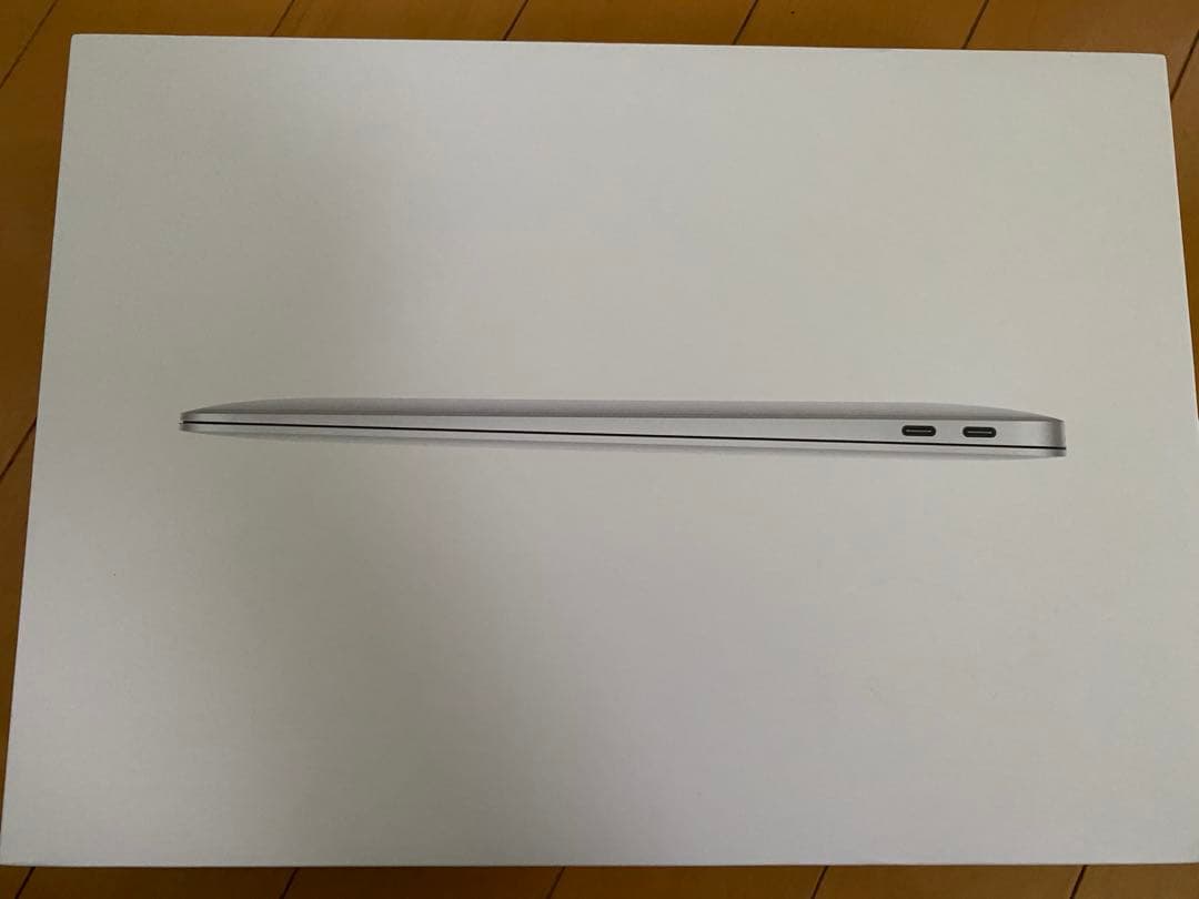Apple MacBook Air13.3インチ M1バッテリー交換要　256G